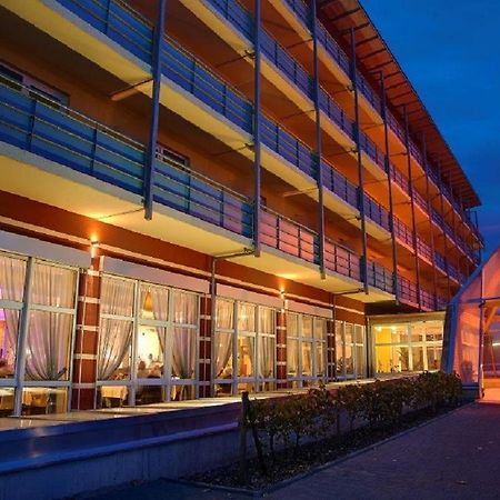 Kurhotel Pyramide Bad Windsheim Extérieur photo