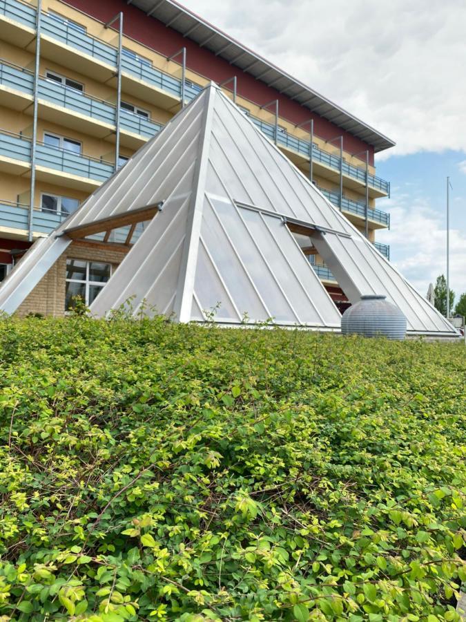 Kurhotel Pyramide Bad Windsheim Extérieur photo