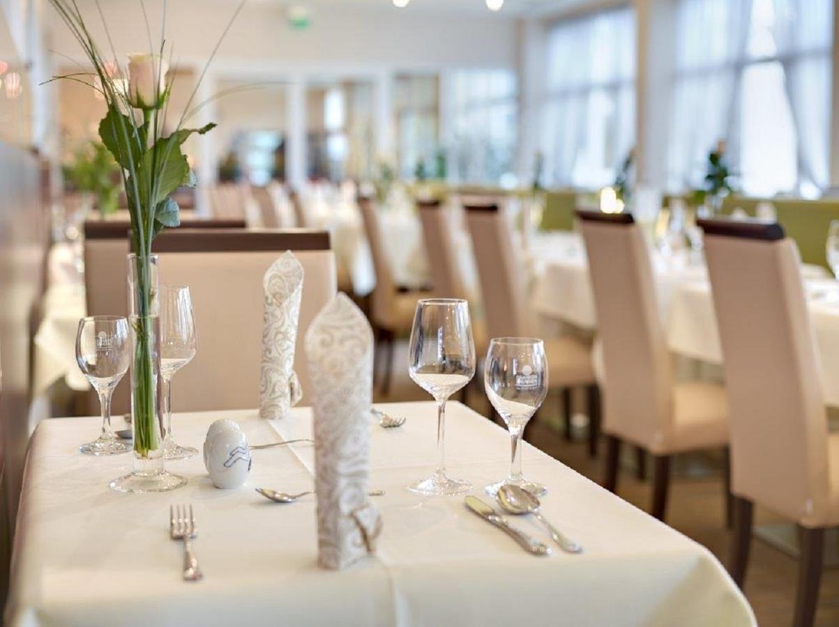 Kurhotel Pyramide Bad Windsheim Extérieur photo